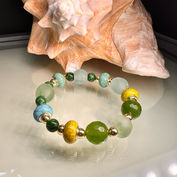 RARE TAIWAN JADE + SEA GLASS + BURMA JADE NATURAL STONES BRACELET size 7” - Picture 5 of 13